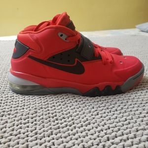 Nike Air Force Max 2013 University Red Black